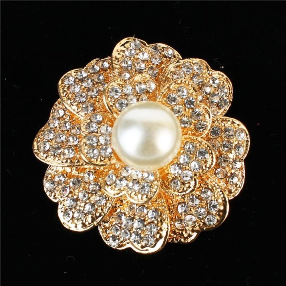 Gorgeous Flower Brooch Pin with CZ Crystals and Center Pearl NWT